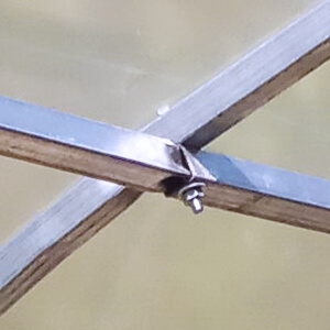 Каркас теплиці з оцинкованої квадратної труби